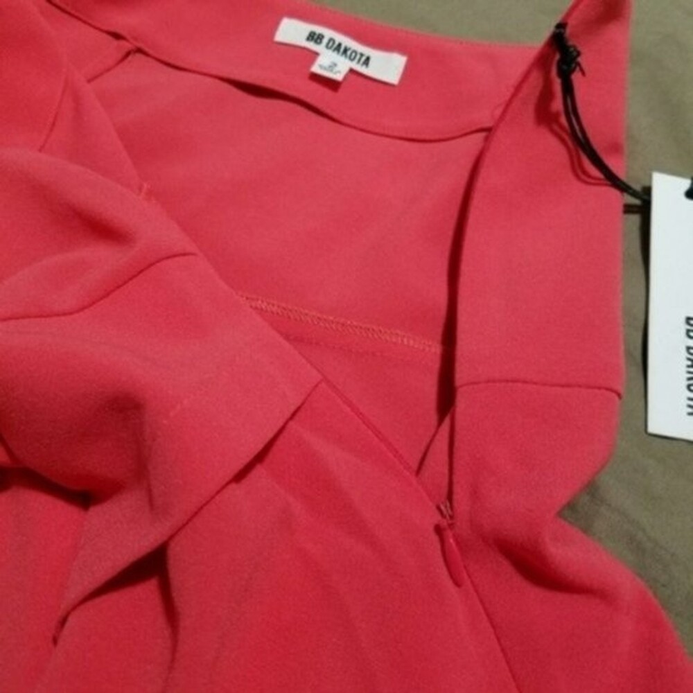BB Dakota size 2 NWT NEW asymmetrical envelope wrap hem XS mini skirt - Picture 5 of 7